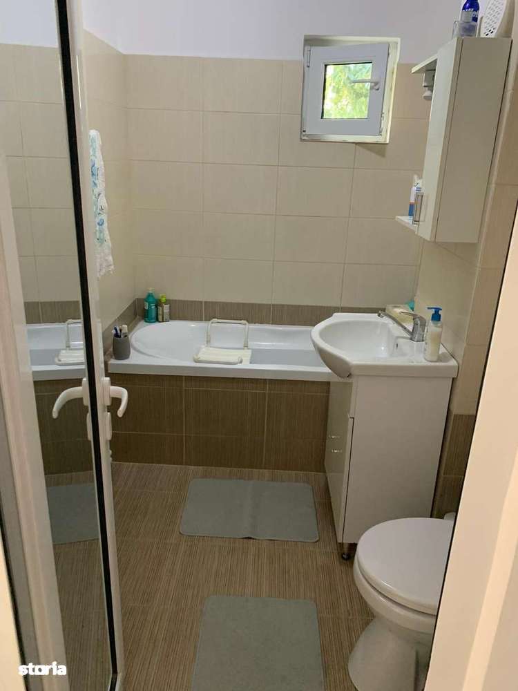 Apartament 4 camere Piata Vidin, Braila complet renovat si mobilat - Imagine principală: 5/11