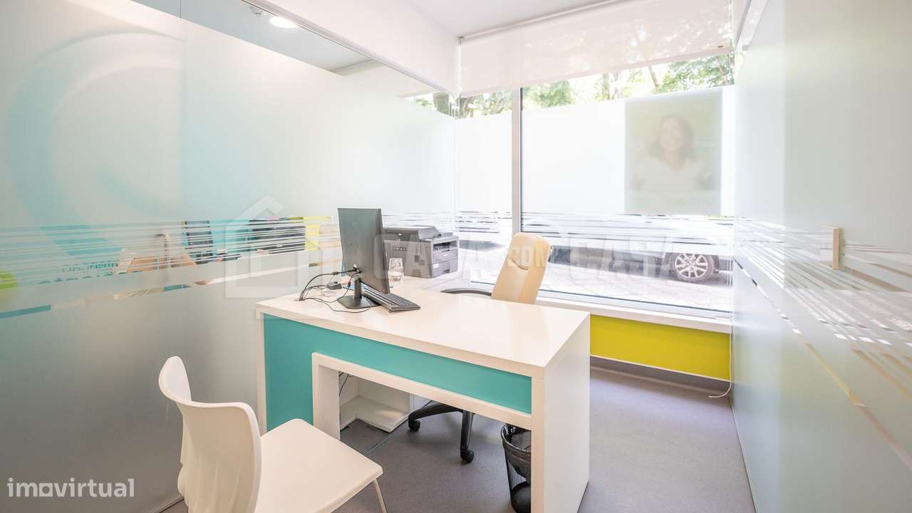 Loja Comercial na Av. 25 de Abril - Grande imagem: 4/7