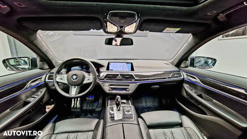 BMW Seria 7 730d xDrive MHEV - 14