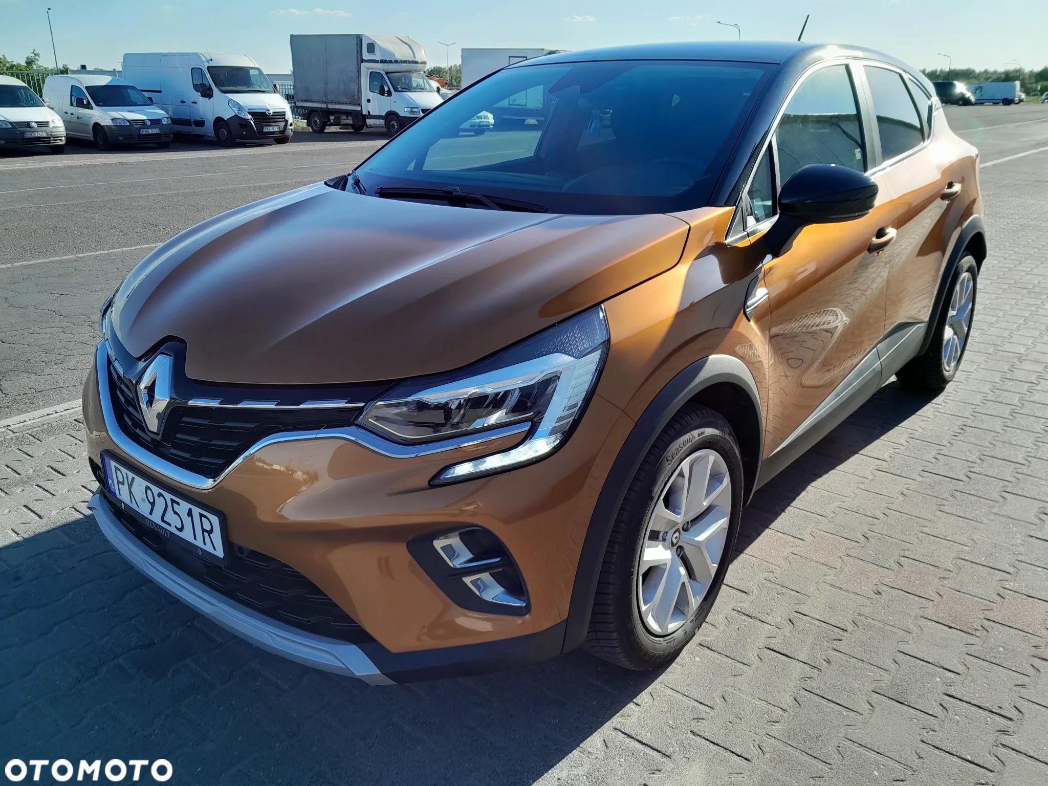 Renault Captur - 1