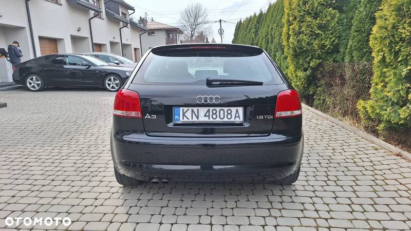 Audi A3 1.9 TDI DPF Ambition - 8