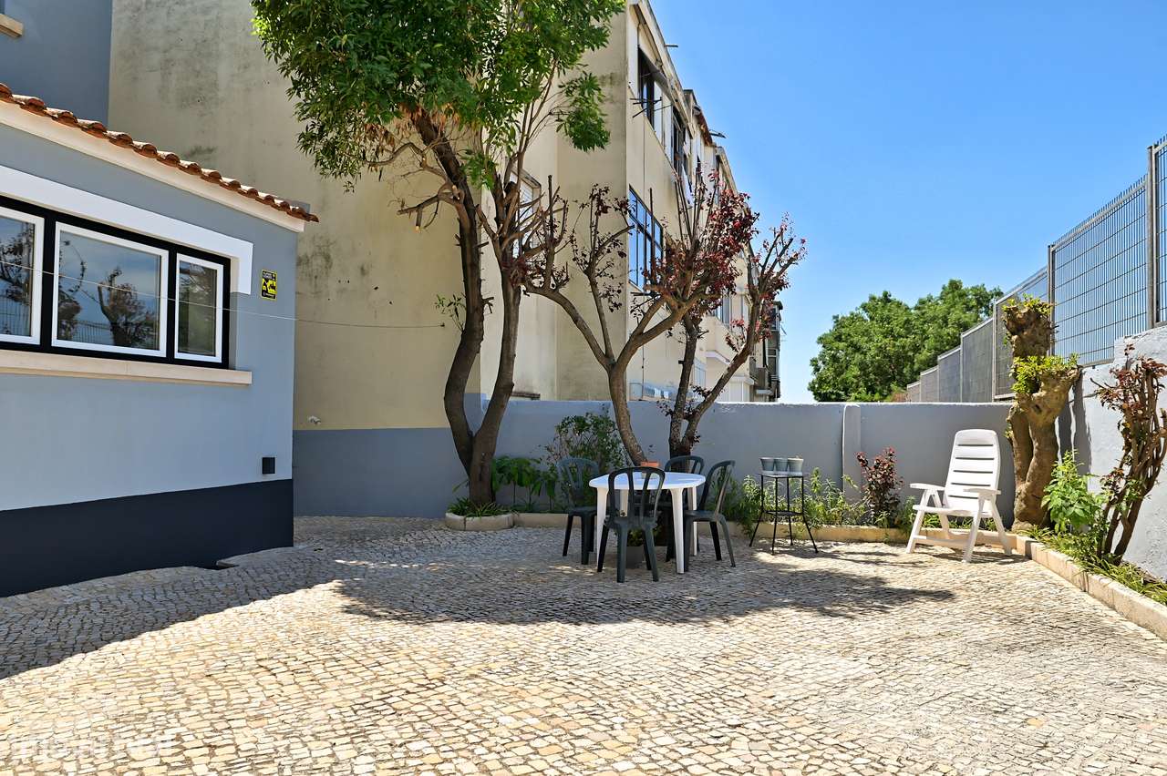 Moradia Exclusiva e Incomparável em Algés-29