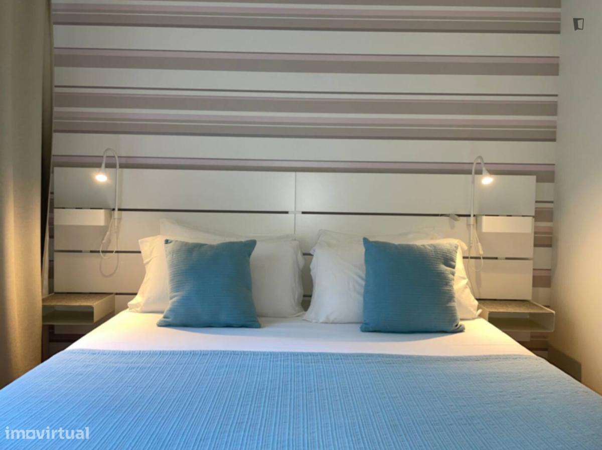 Apartamento com 1 quartos - localizado em Cedofeita Porto - Grande imagem: 4/6