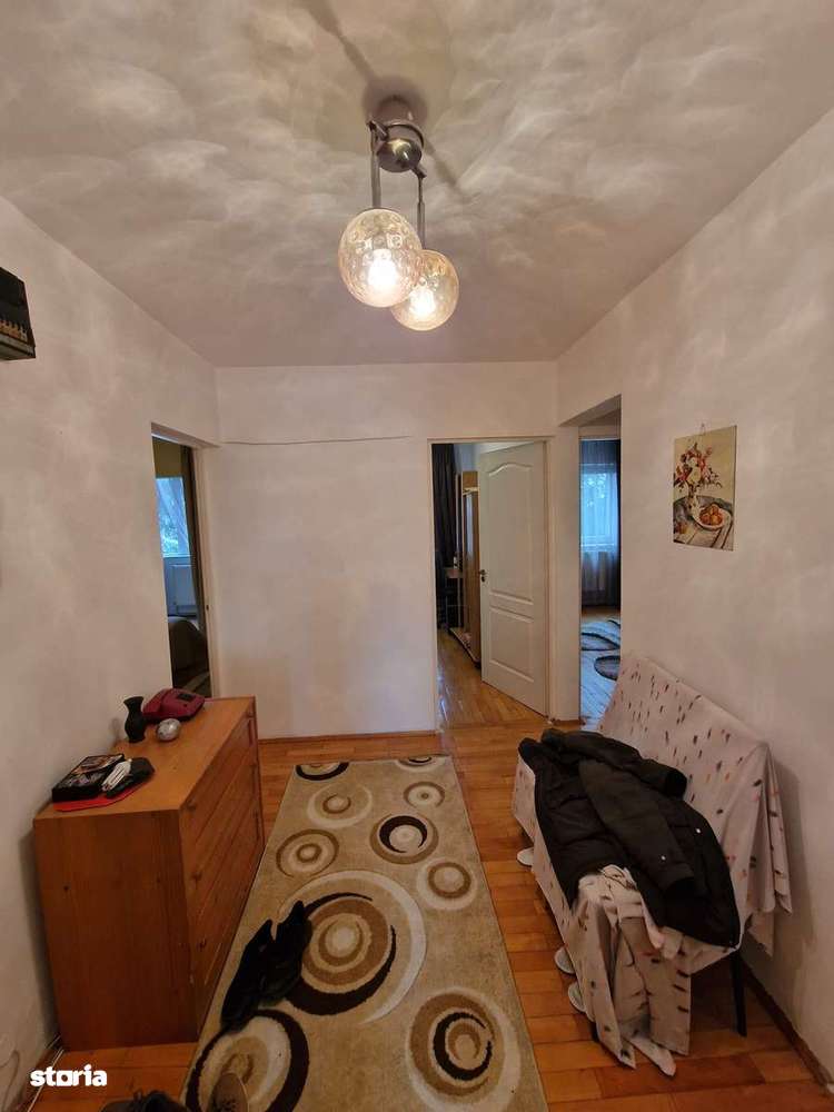 Ap 4 camere decomandat 72 mp 2 balcoane etaj 2 Calea Dumbrăvii/ Dioda-3