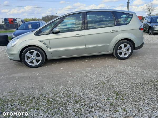 Ford S-Max 2.0 Trend - 4