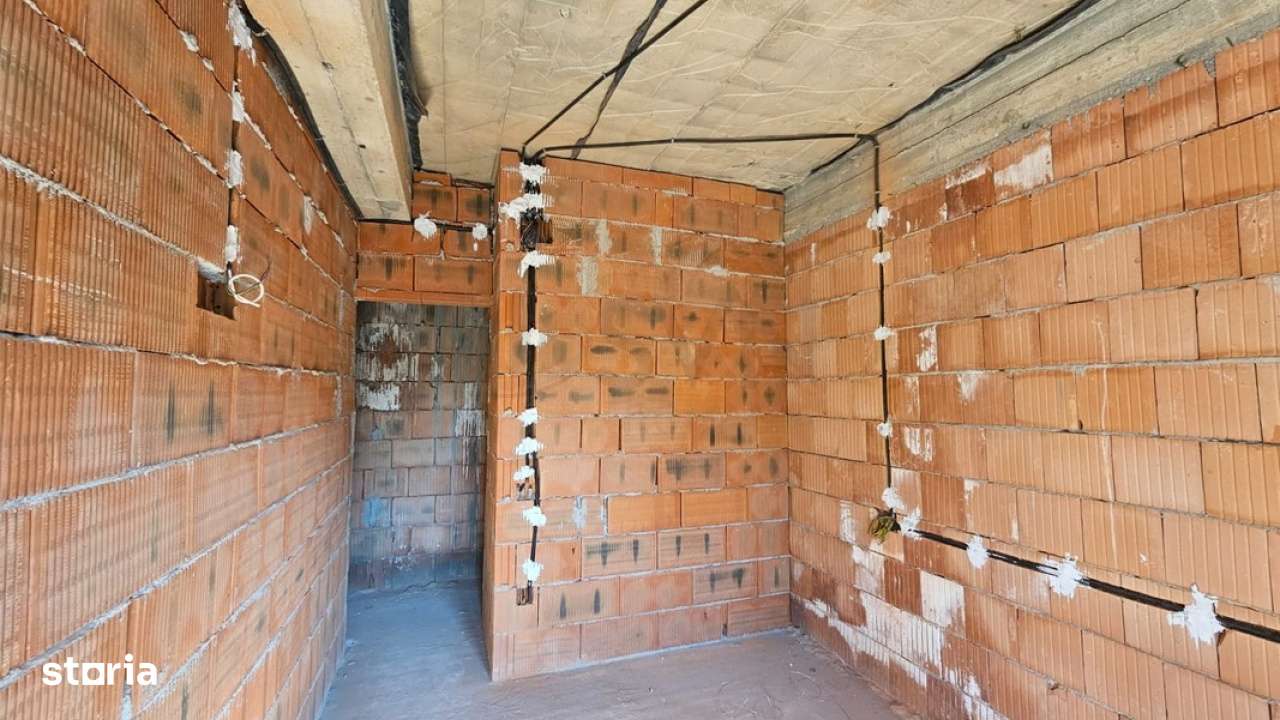 Apartament 2 camere de vanzare Uverturii - Imagine principală: 2/15