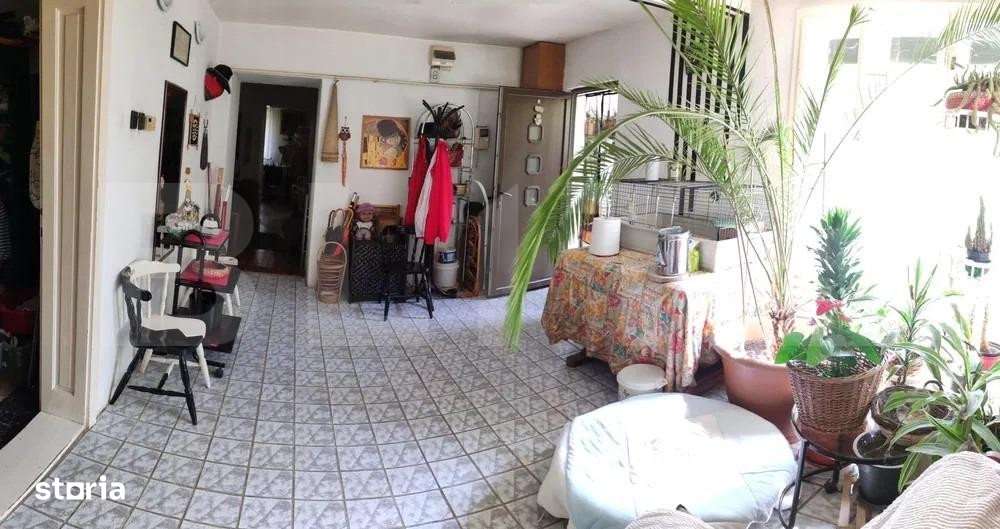 Casa stil boem, cu dependinte , 6 camere,   zona-M17 - Imagine principală: 3/7