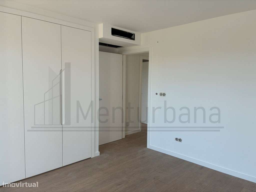 FANTÁSTICA MORADIA COM PISCINA EM MANIQUE - CASCAIS-46