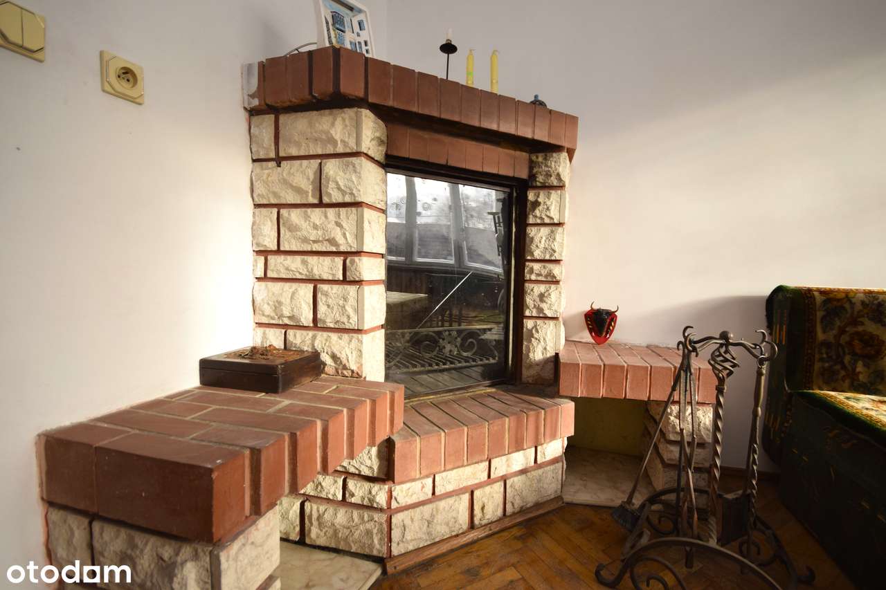 Zamieszkaj w centrum Jaworzna! Idealna okazja na własny dom!-3