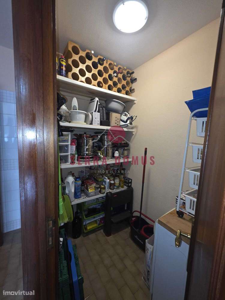 Apartamento T3 com 2 Casas de Banho na Lagoa em Faro-19