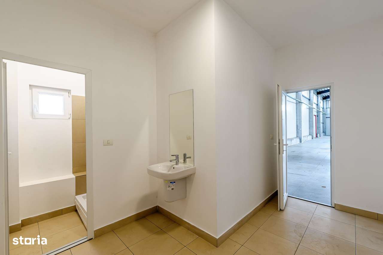 VANDUT - Hala industriala de vanzare in Parc Industrial UTA 2 Arad - Imagine principală: 4/14