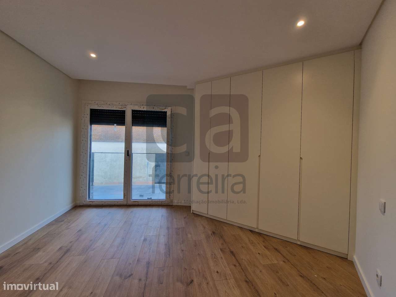 Apartamento T3 Novo com possibilidade de fazer Duplex-26