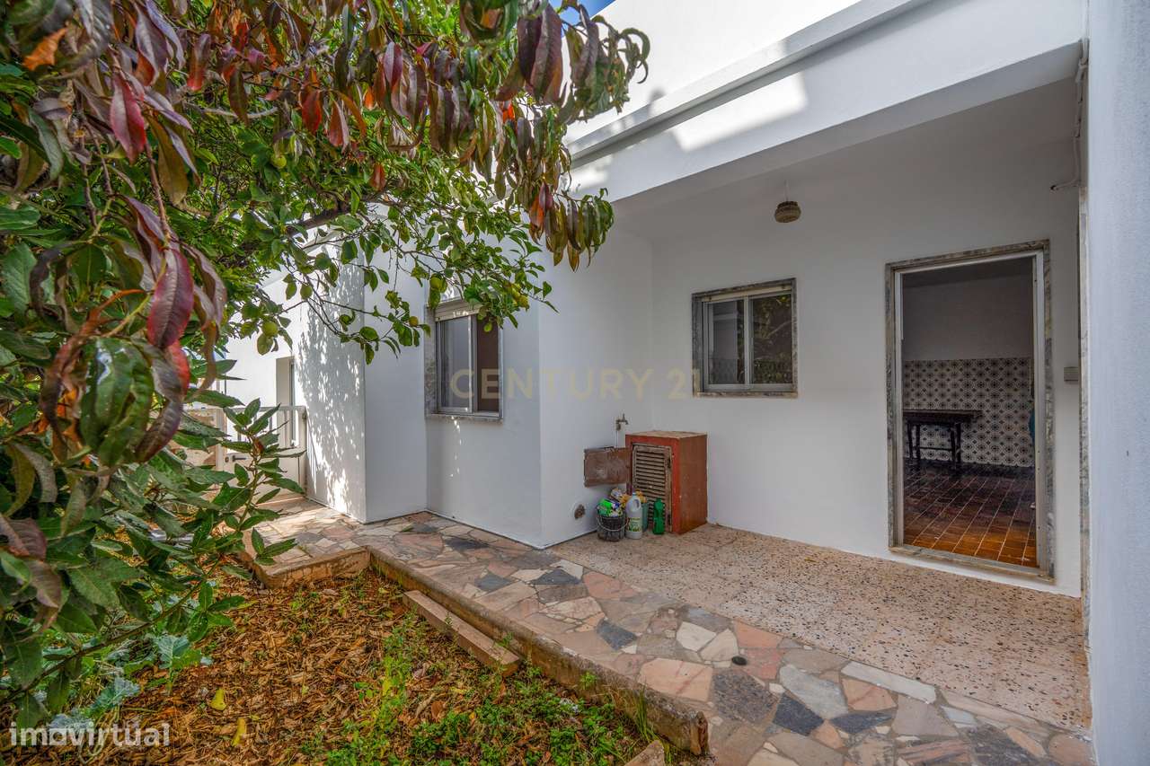 Moradia T4 em Estômbar, Lagoa - Oportunidade Única! - Grande imagem: 2/41
