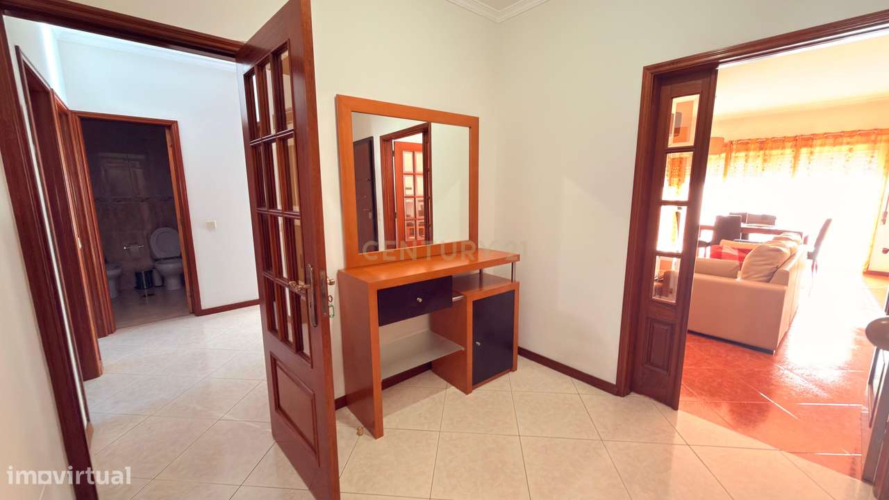 Apartamento T3 em Lousada com Garagem e Varandas - Grande imagem: 4/12