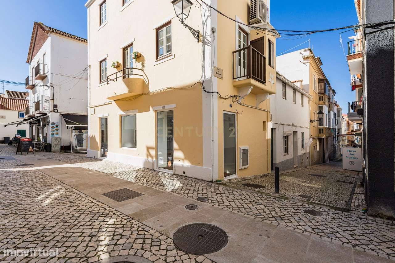 Prédio na Nazaré - a 3 minutos da praia - Grande imagem: 5/20