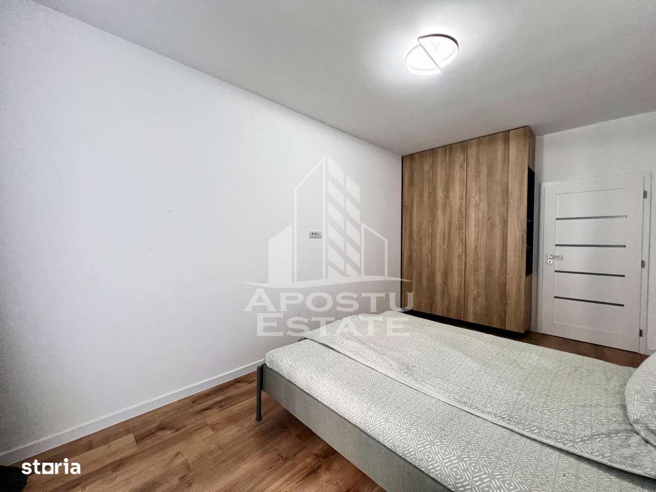 Apartament 2 camere, Decomandat, loc de parcare, Torontalului - Imagine principală: 3/8