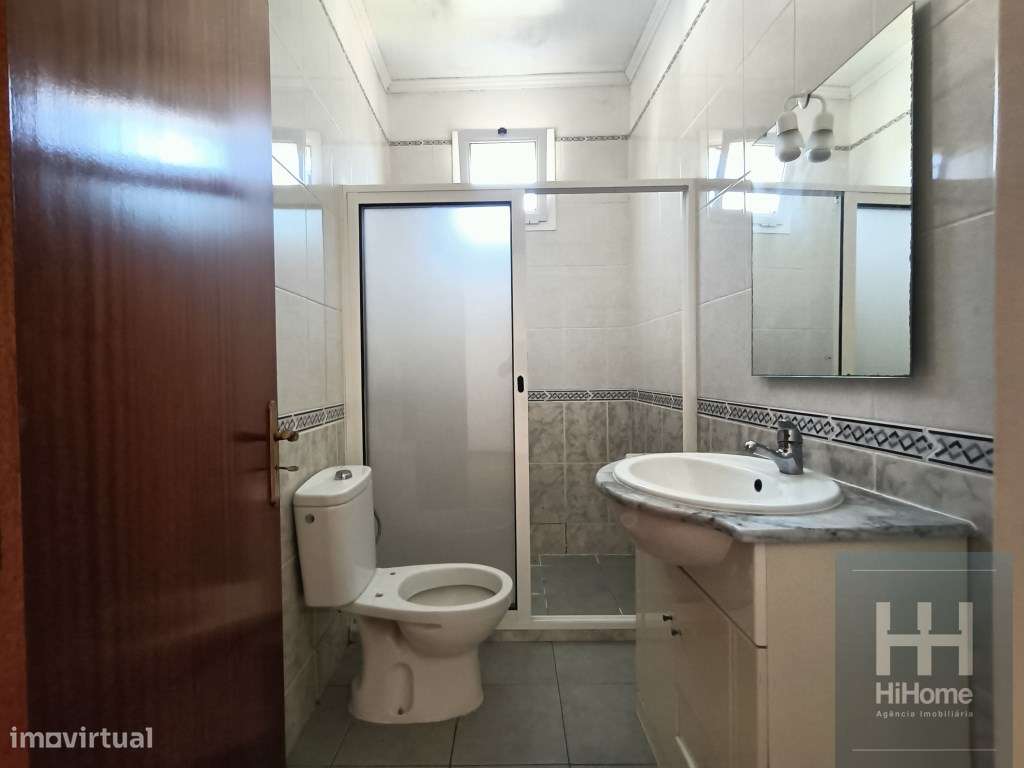 Moradia (Sem licença de utilização) T2 + T2 + 2 em sótão habitável ...-21