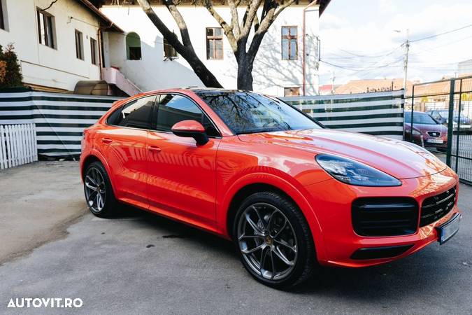 Porsche Cayenne Coupe - 6