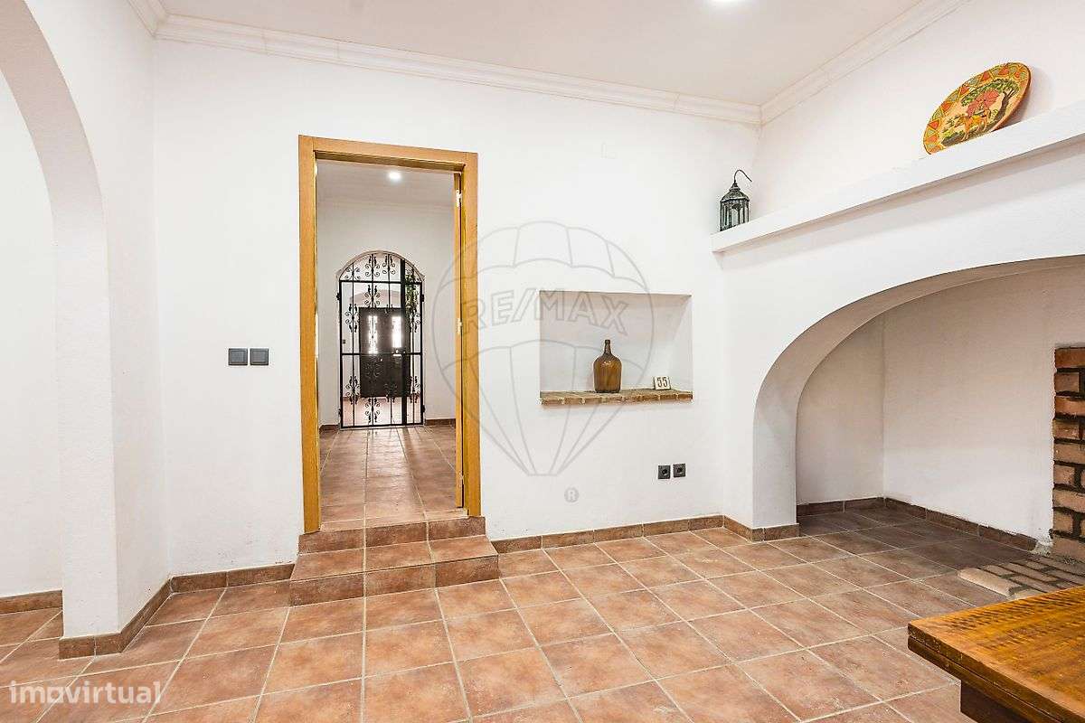 Moradia T4 para venda-11