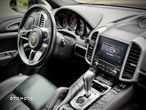 Porsche Cayenne Diesel Platinum Edition - 14