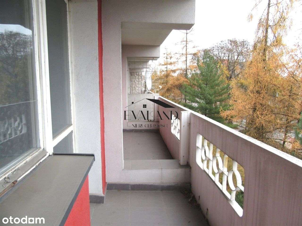 Trzypokojowe na Tysiącleciu-3