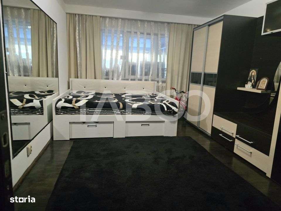 Apartament 3 camere si terasa inchisa de vanzare in cartierul Manastur - Imagine principală: 5/9