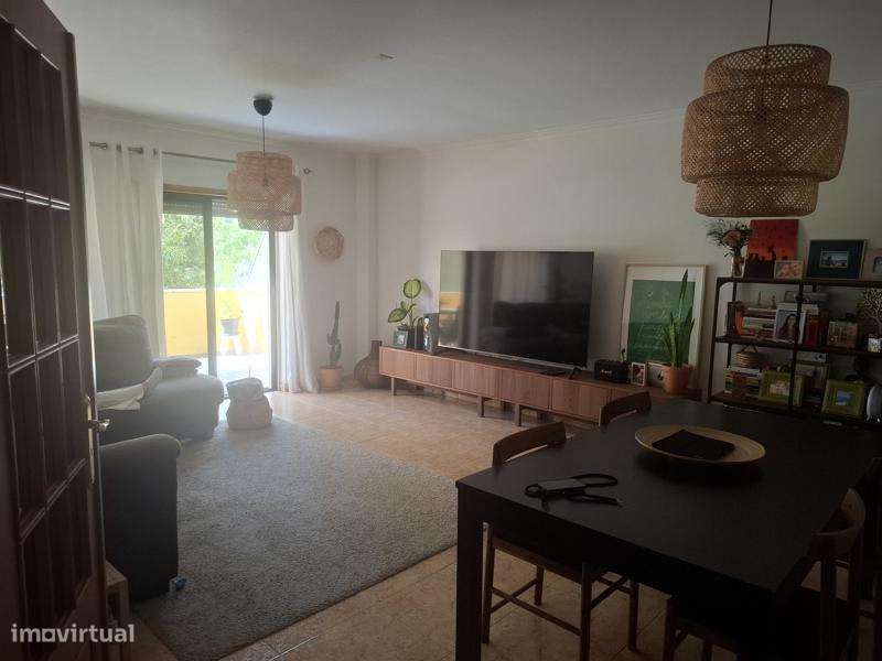 Excelente Apart. C/ 4 Assoalhadas e Terraço-6