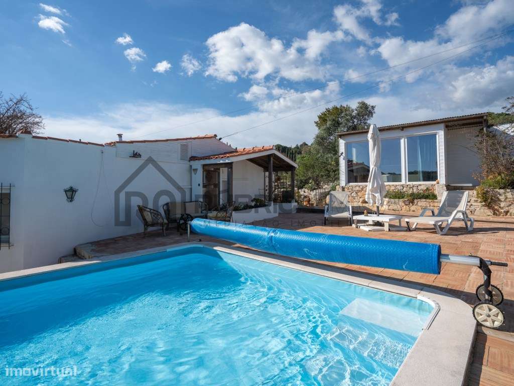 Moradia térrea de 3 quartos e piscina-5
