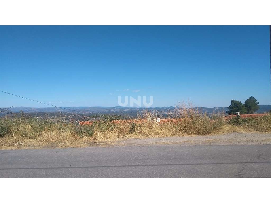 Terreno urbano para construção no Bairro de São Domingos, na Covilhã! - Grande imagem: 2/5