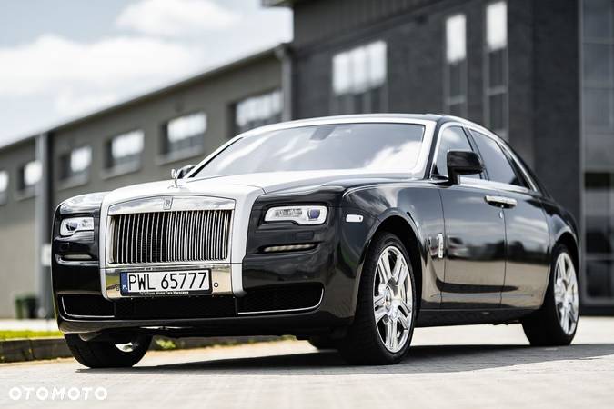 Rolls-Royce Ghost Black Badge - 17