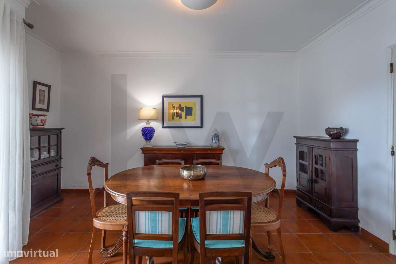 "Luz e Amplitude: O seu Novo T2 com Varanda no Coração de Carcavelos." - Grande imagem: 4/22