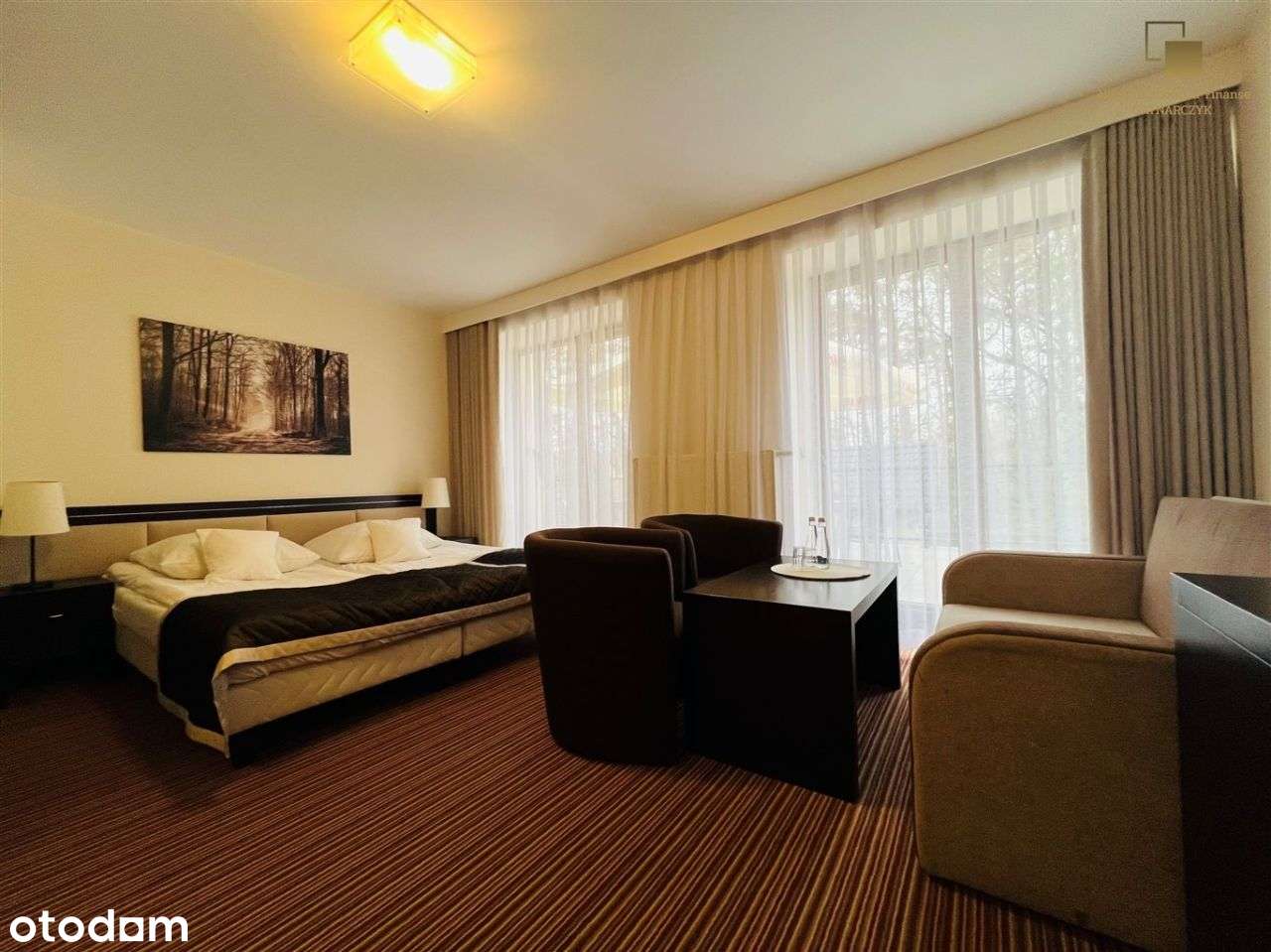 Hotel Zacisze - na sprzedaż z dużym potencjałem !-9