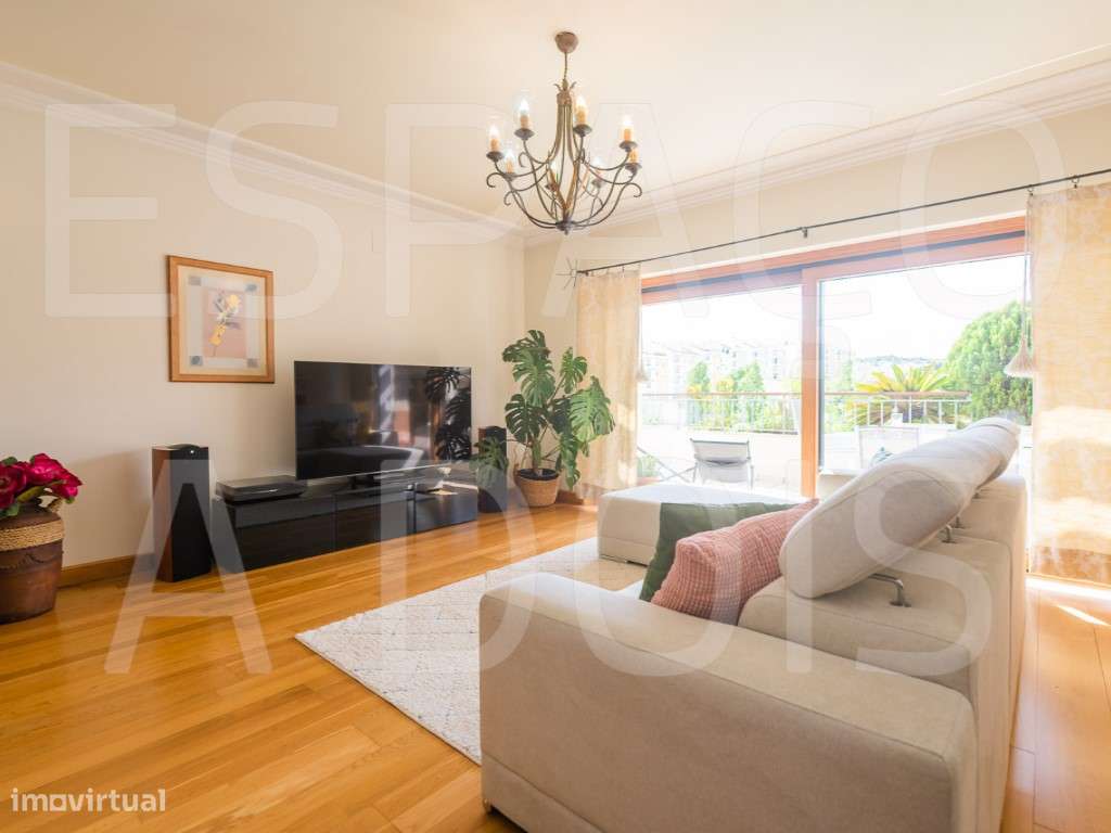 DESLUMBRANTE! Condomínio Privado com porteiro residente, vigilância...-26