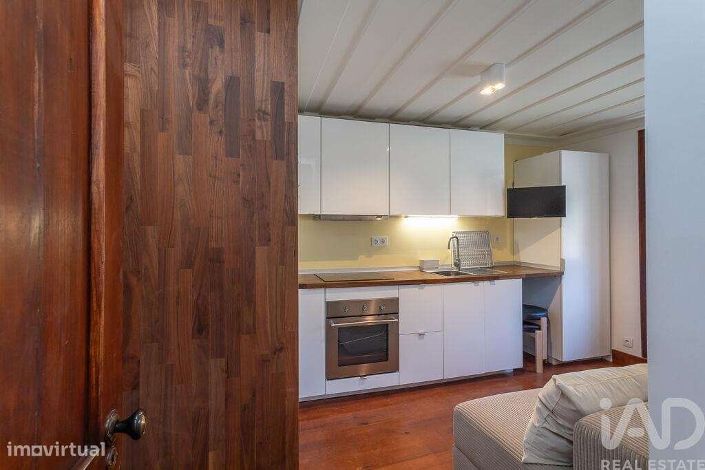 Apartamento T2 em Santa Maria Maior - Grande imagem: 5/17