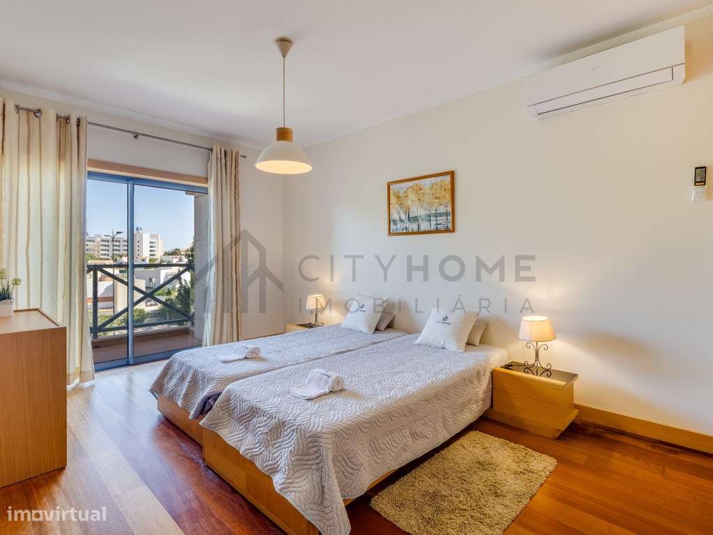 Apartamento T1+1 com piscina, elevador e 2 lugares de estacionament...-23