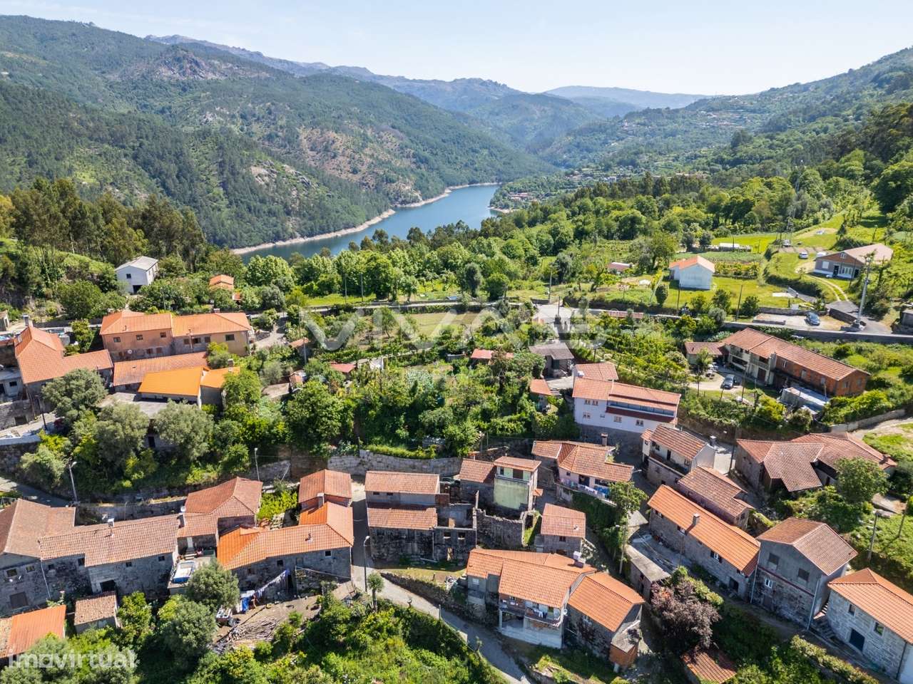 Moradia para Restaurar T0 Venda em Ventosa e Cova,Vieira do Minho - Grande imagem: 5/25