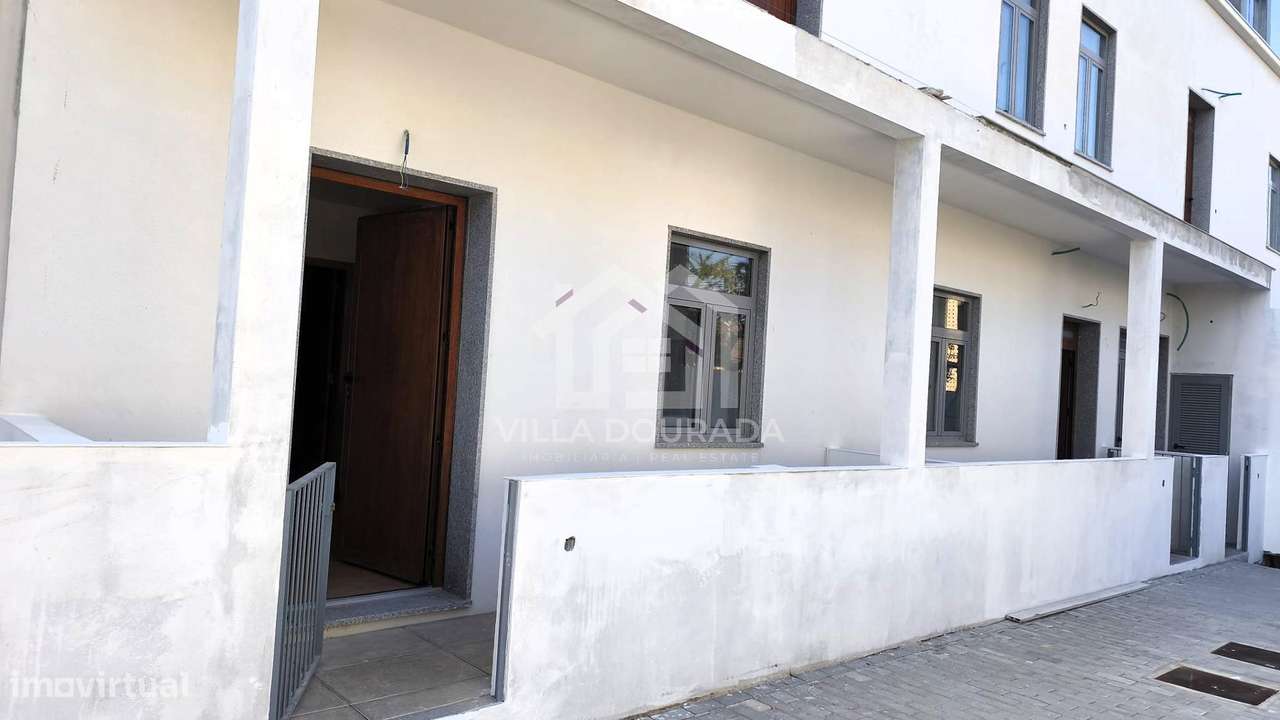T0+1 Novo com lg Garagem em O. do Douro - Grande imagem: 5/21