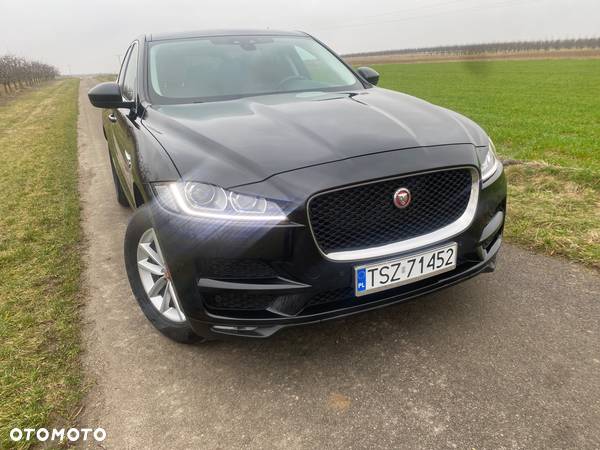 Jaguar F-Pace 2.0 i4D AWD Prestige - 10