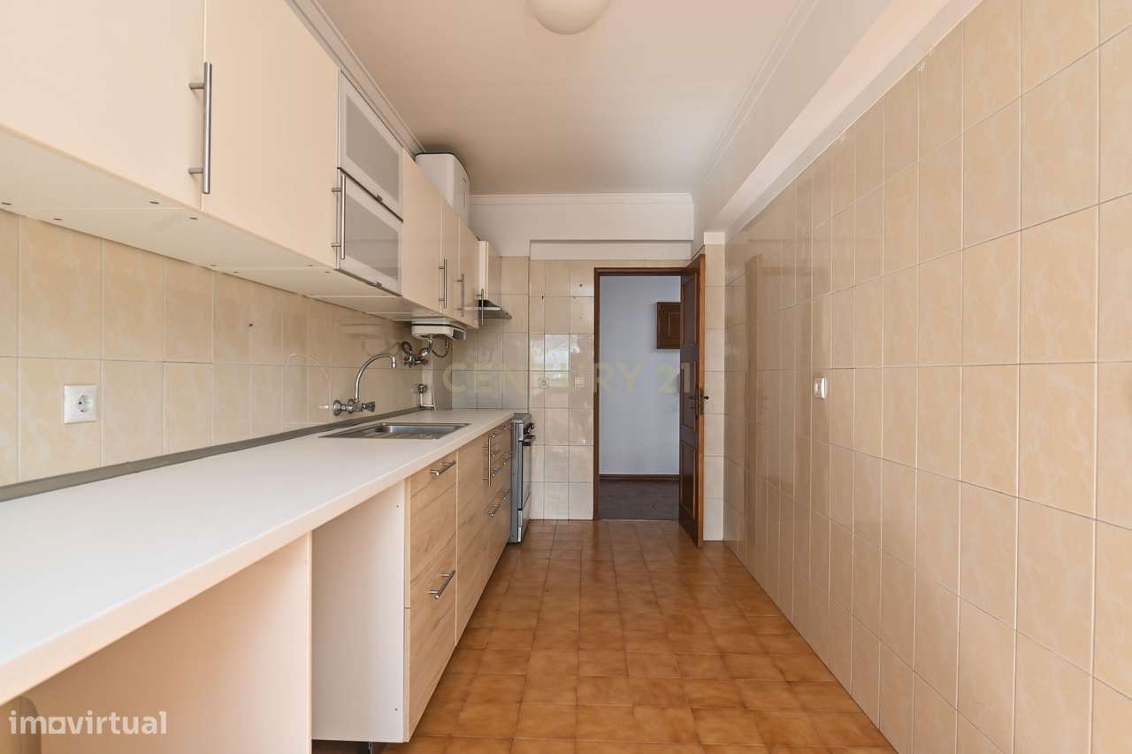 Apartamento T2 para venda com vista para o Rio em Oeiras-17