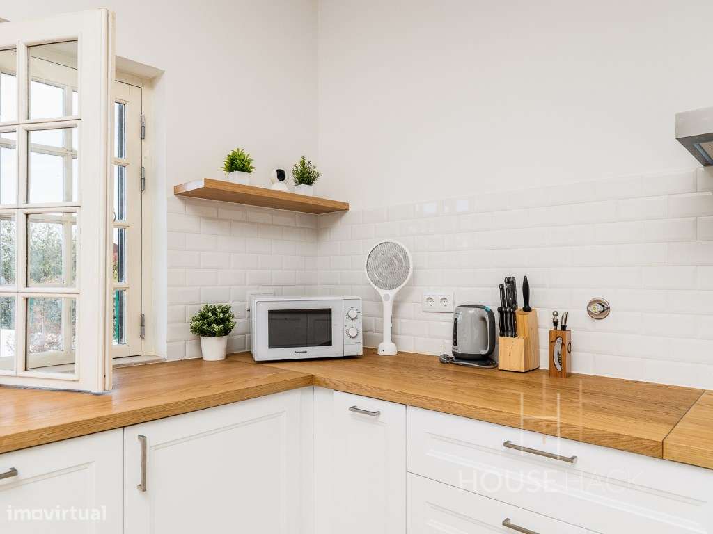 Moradia com piscina junto à Barragem de Castelo de Bode-17