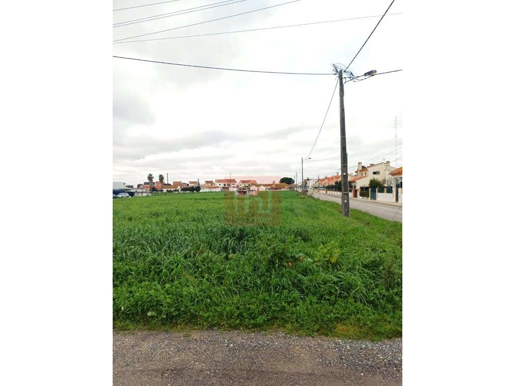 Terreno Urbano com 8.254 no Alto Estanqueiro, Jardia-11