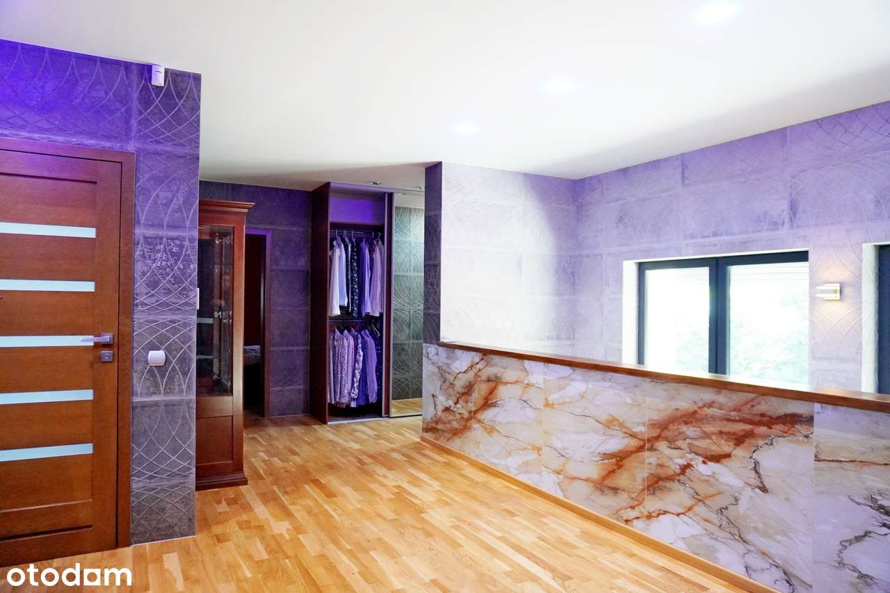 Luksusowy dom na prestiżowym osiedlu pod Łodzią (kilka kilometrów)-17