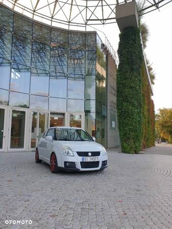 Suzuki Swift 1.6 Sport - 8