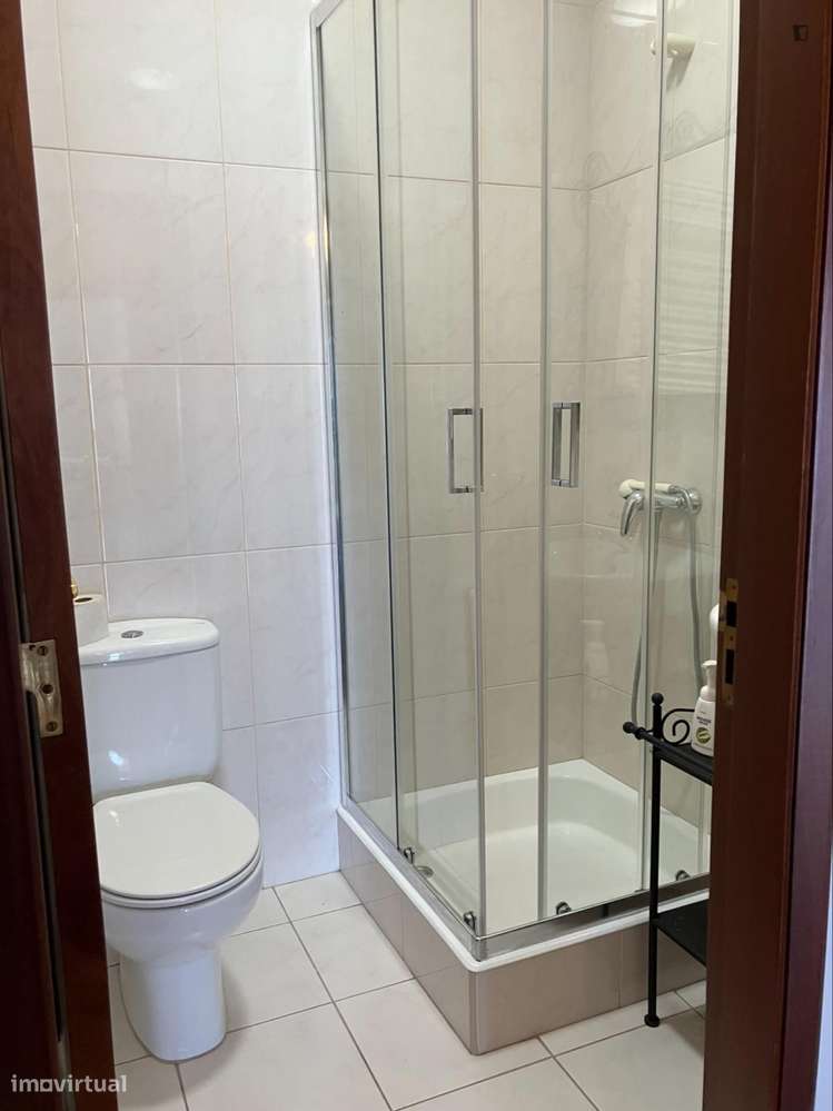 Apartamento com 2 quartos - localizado em Cedofeita Porto - Grande imagem: 5/9