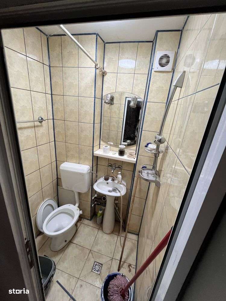 Apartament  4 camere de vanzare Apusului-4