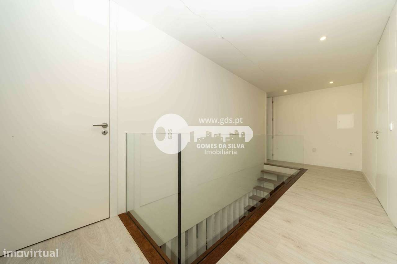 Moradia T3 na Rua do Nascente, Gualtar-21