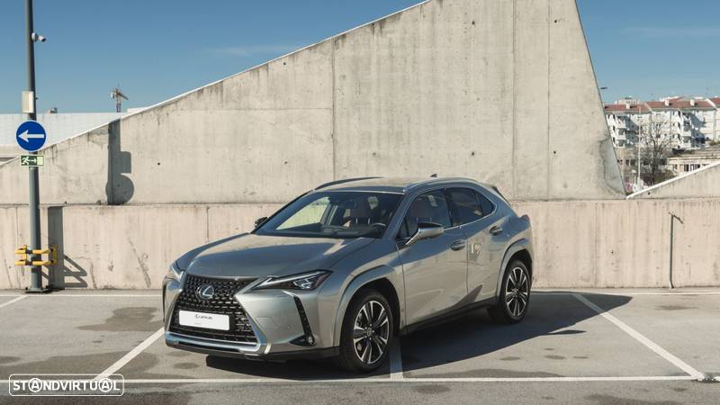 Lexus UX 250h Luxury - 1