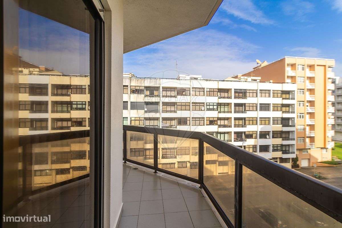 Apartamento T1 para venda - Grande imagem: 2/23