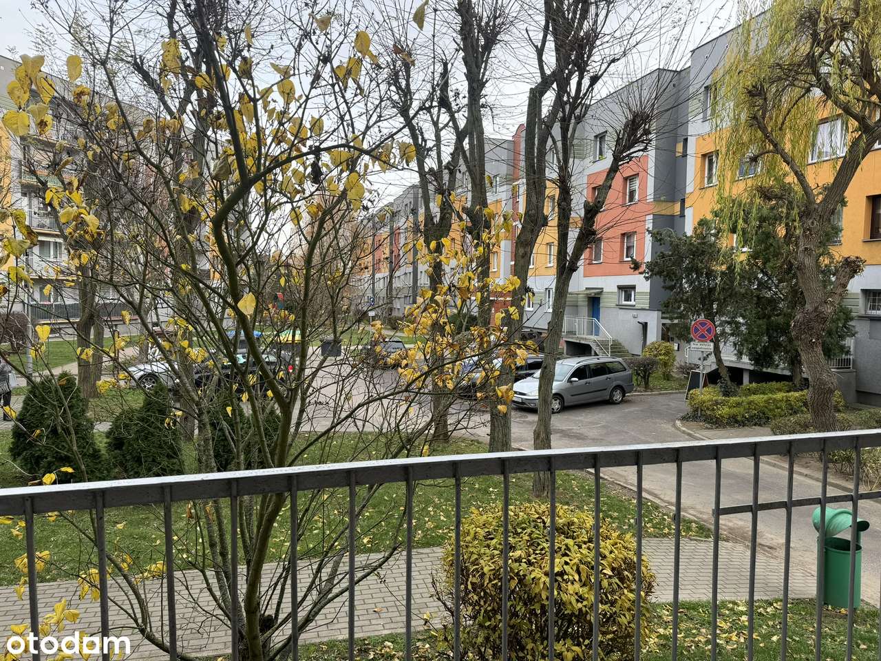 Mieszkanie do generalnego remontu na dobrym osiedlu, wśród zieleni-2