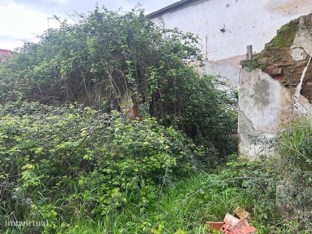 Prédio urbano sito em Benavente-5